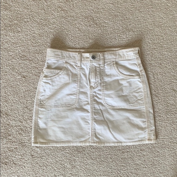 white denim skirt gap